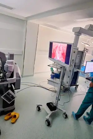 Hospital de Faro faz a primeira cirurgia robótica: "O robot possibilita mais precisão no gesto" 