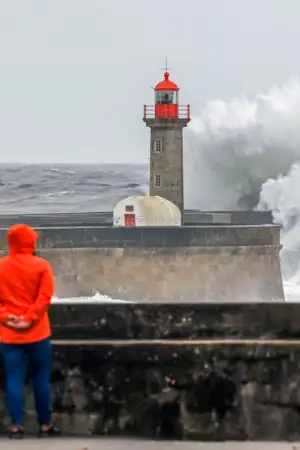 Nova semana, nova depressão: Bram deixa o Continente e a Madeira em aviso laranja 